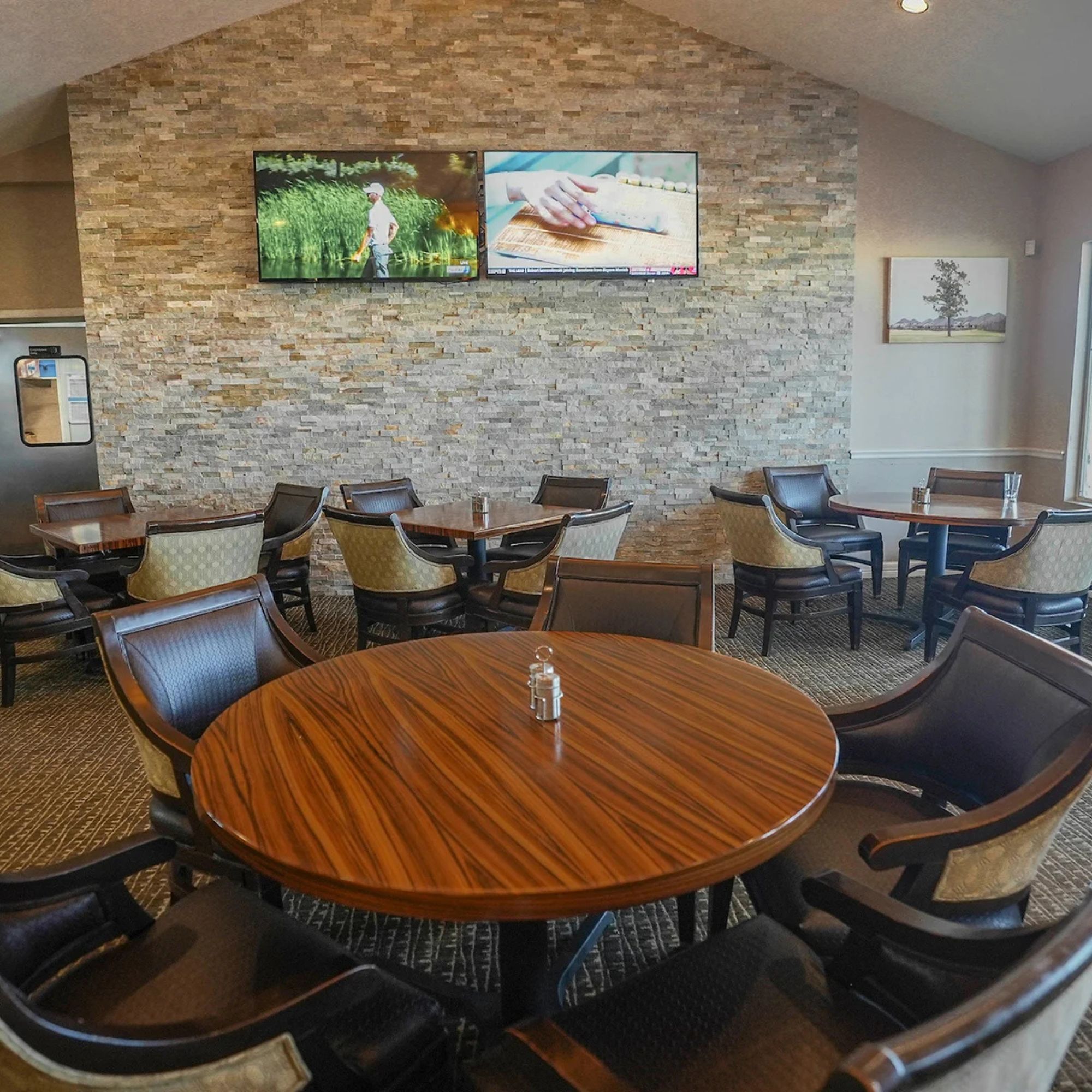 Magnolia Creek Golf Clubhouse — Lone Pine Grill